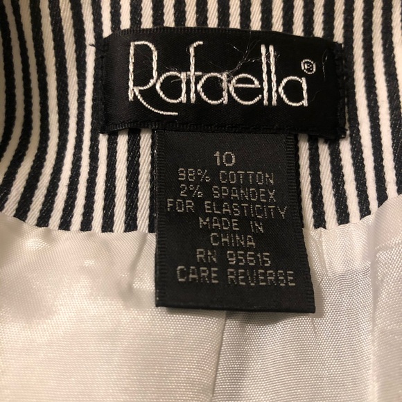 5/$20 Rafaella striped blazer 10 - Picture 6 of 6